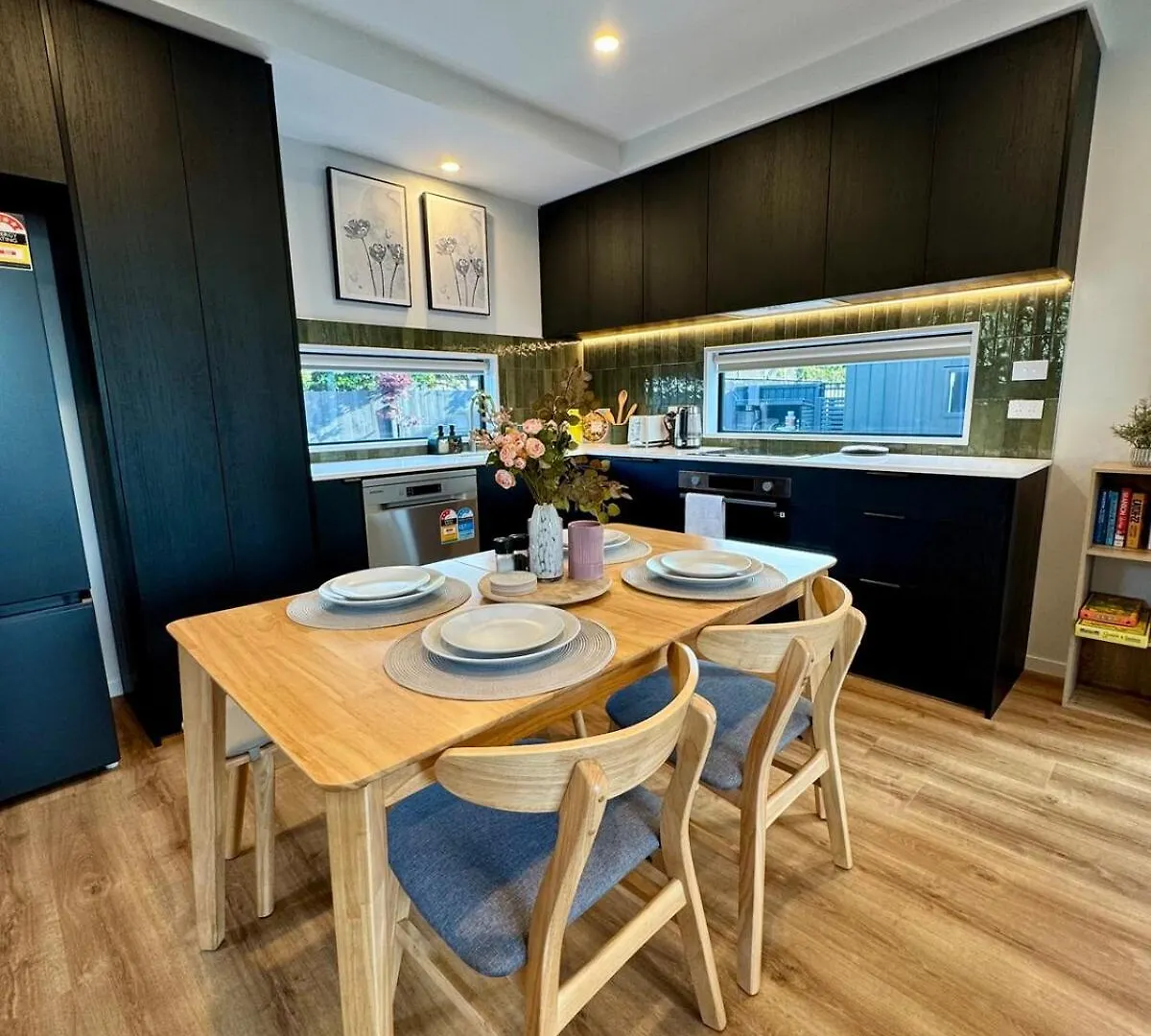 Holiday home Luxury 2Bed2Bath Standalone Home With Parking Christchurch