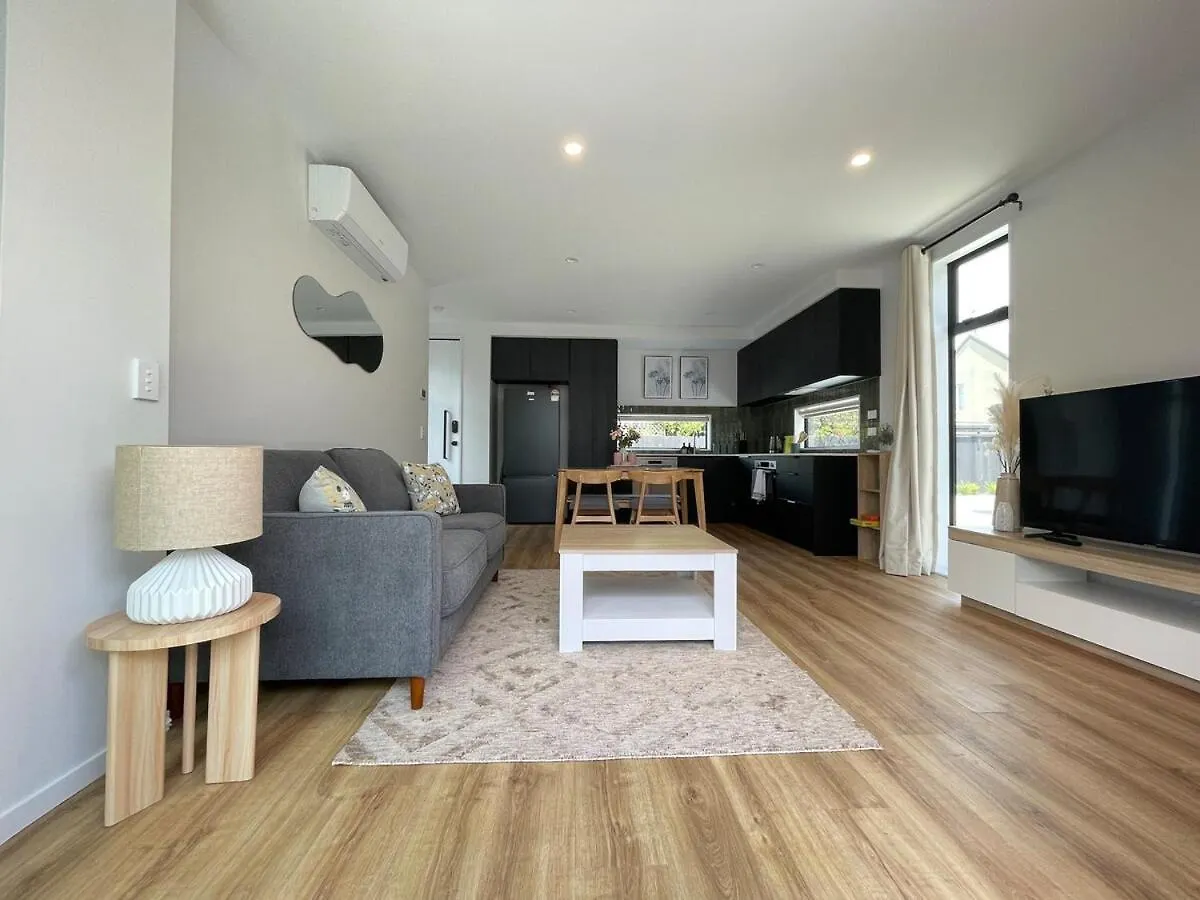 Luxury 2Bed2Bath Standalone Home With Parking Christchurch 0*,  Nouvelle-Zélande