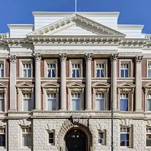 4* Hotel Adina Heritage